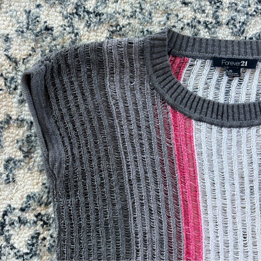 Sleeveless, Crochet Colourblock Knit Top